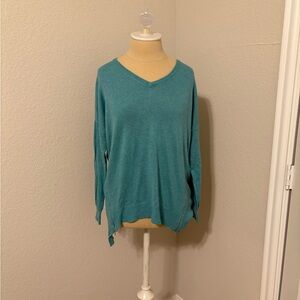 ETC Women's Aqua V-Neck Sweater